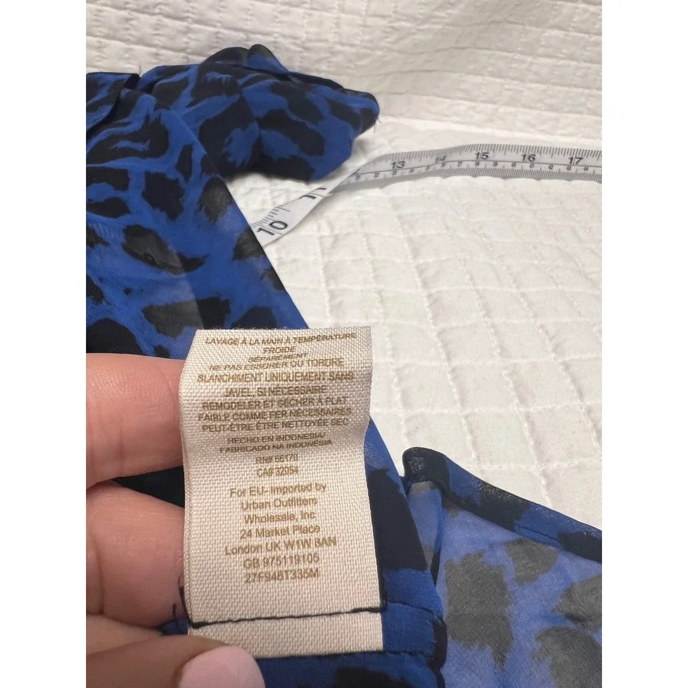 Free People Blue Leopard Animal Print Sheer Button Down Shirt XS Pocket Top